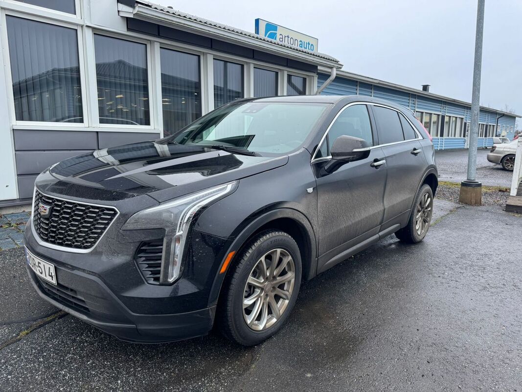 Cadillac XT4 2.0 T A AWD, vm. 2022, 60 tkm (1 / 3)