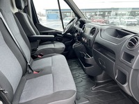 Renault Master dCi 170 TwinTurbo L3H2 13 m3 Navi Edition **1-OMISTAJALTA, WEBASTO, LPIJUOSTAVA!**, vm. 2019, 145 tkm (8 / 13)