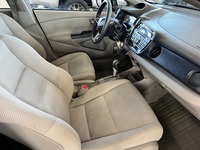 Honda Insight 5D 1,3 Comfort, vm. 2010, 113 tkm (9 / 10)