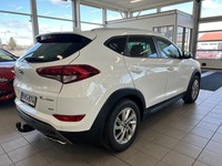 Hyundai Tucson 4WD 1,6 T-GDI 7DCT-aut. Comfort **KORKO ALK 2.99% + KULUT!**VETOKOUKKU, 2X RENKAAT!**, vm. 2016, 146 tkm (4 / 11)